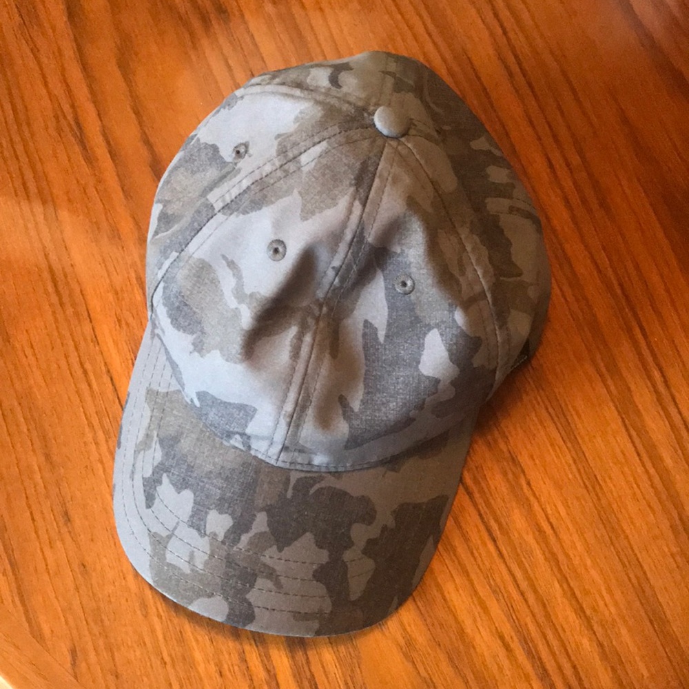 Gray Camo Prana Hat